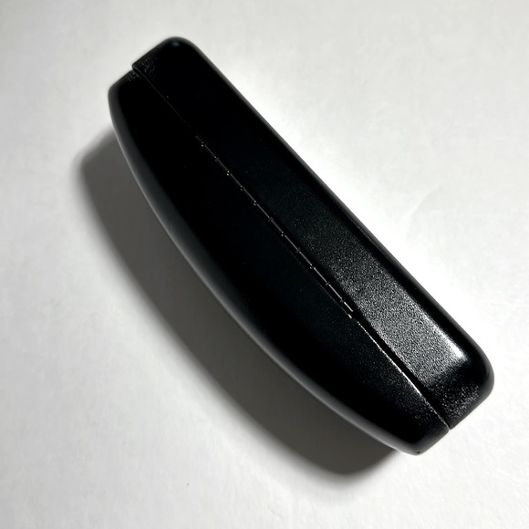 COACH || Black Eyeglass Case main image 7